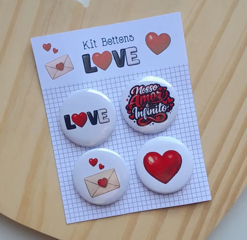 Cartela com 04 Bottons - Tema Love